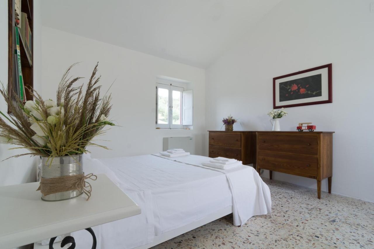 Agriturismo Di Serragiumenta 奥托蒙第 外观 照片