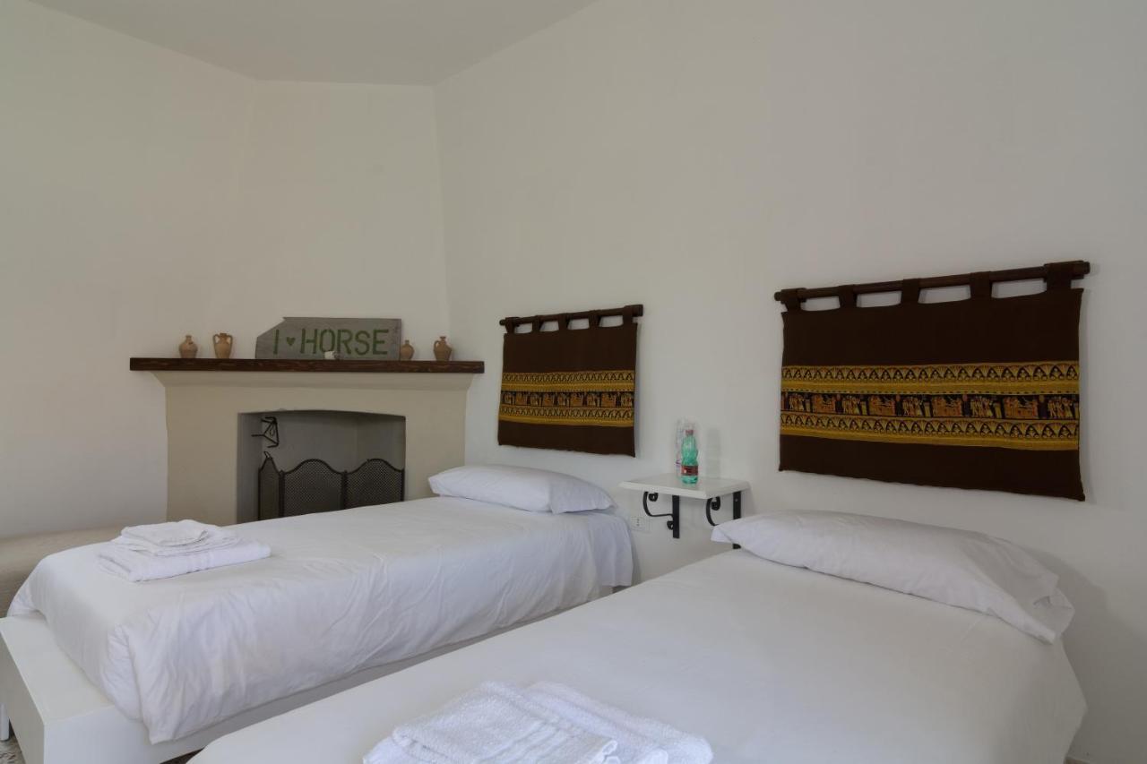 Agriturismo Di Serragiumenta 奥托蒙第 外观 照片